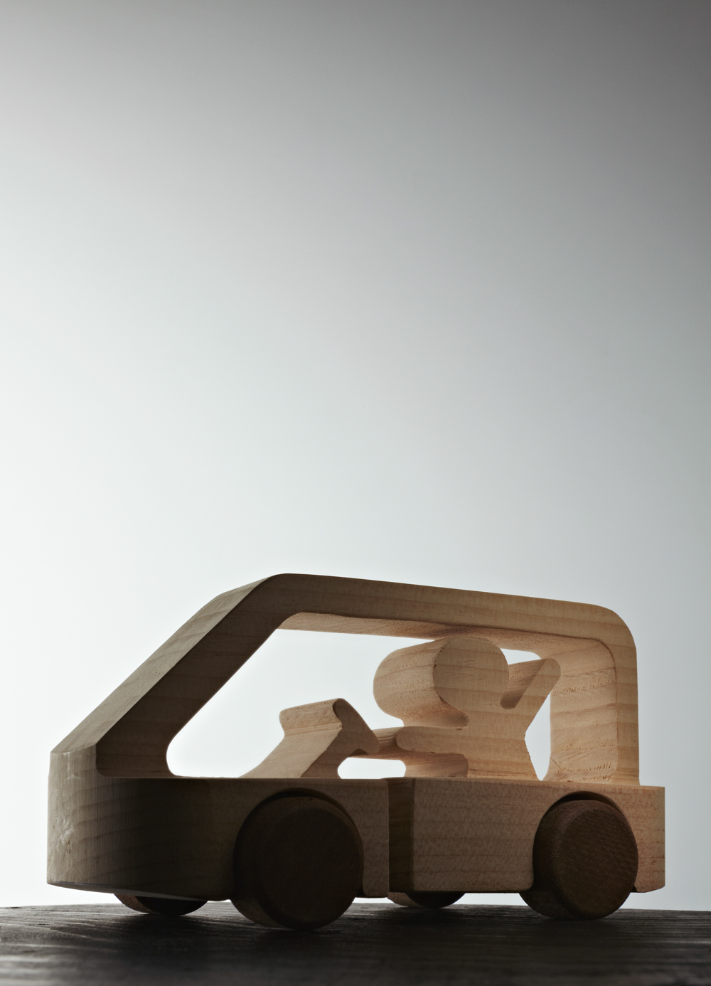 Adobe Portfolio joyride Rodrigo Torres design Toy Car wood Wooden Car Fun kids tobeus 100% tobeus