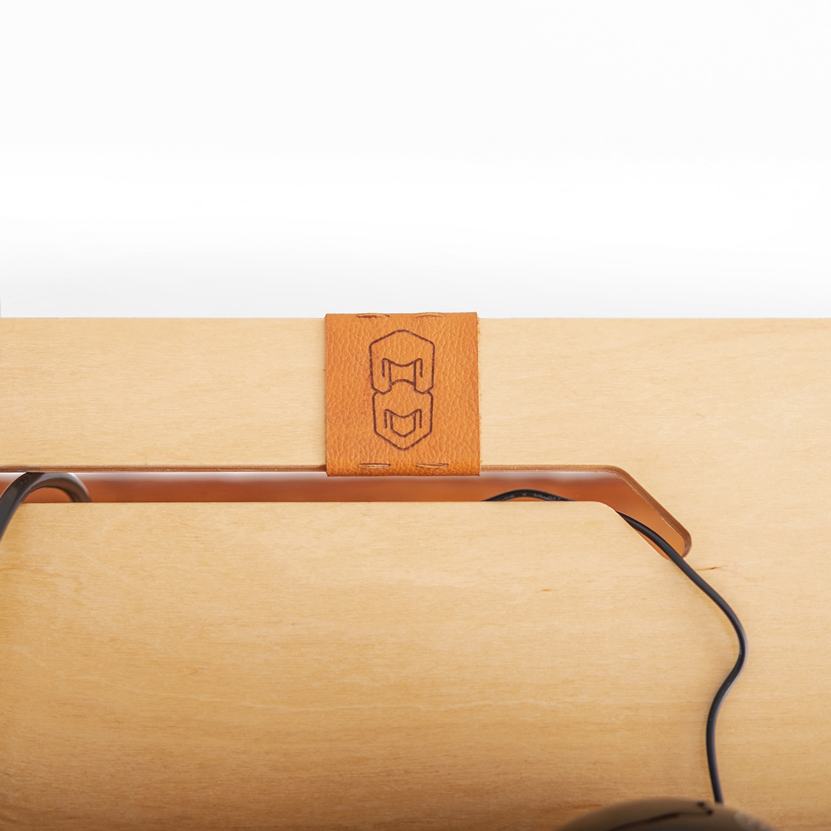 desk escritorio PDT mobiliario Scandinavian design escandinavo madera chapa wood