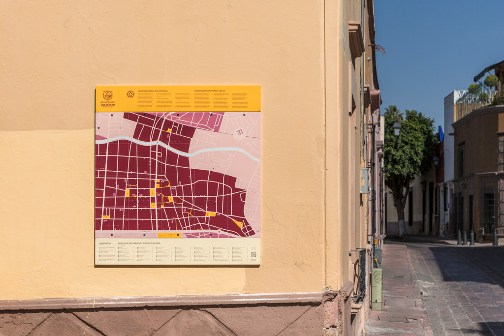 map mapa graphic Urban Signage señaletica gran formato Queretaro