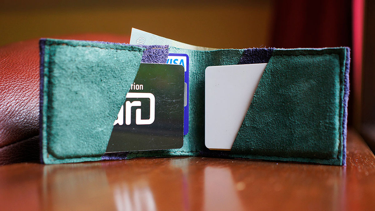 WALLET leather green purple hand-stitched hand-made