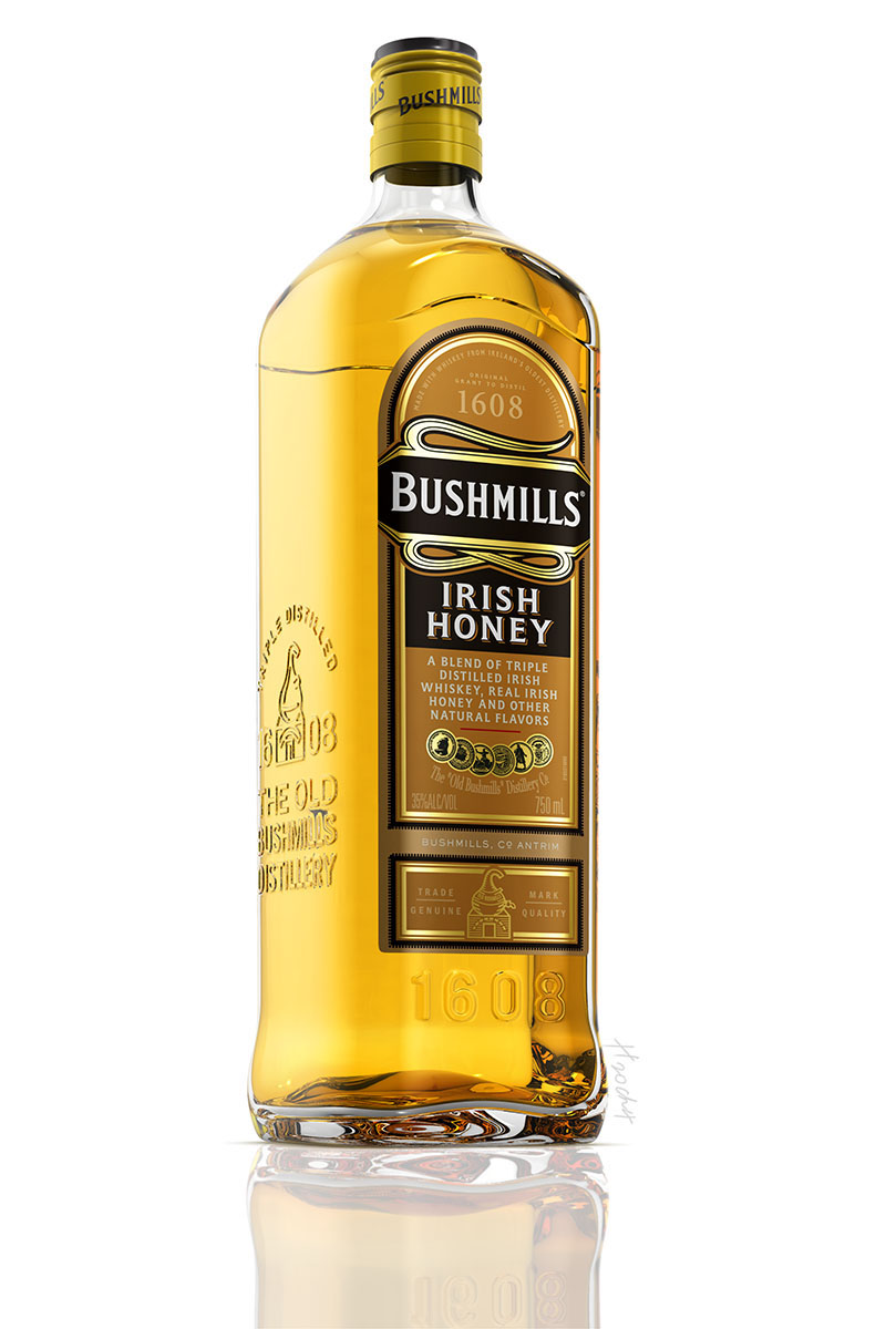 beverage Whiskey Bushmills Irish Honey 3D CG Product Rendering Maya mental ray glass