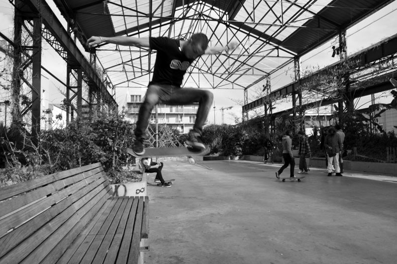skateboard black and white snapshot reflection street photography france