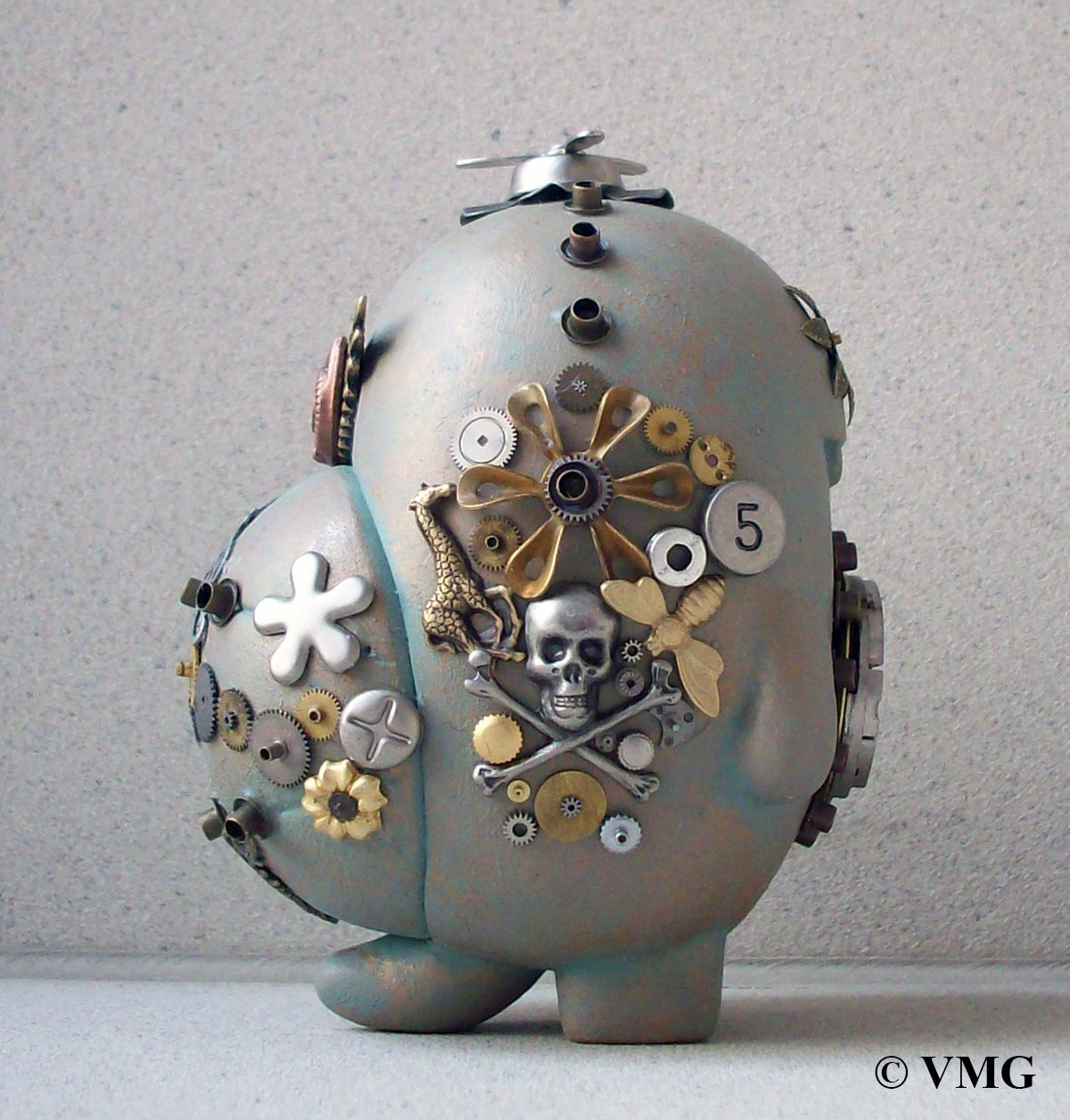 Turtle STEAMPUNK clockwork david horvath Toy2R Bossy Bear Custom urbam vinyl art toys