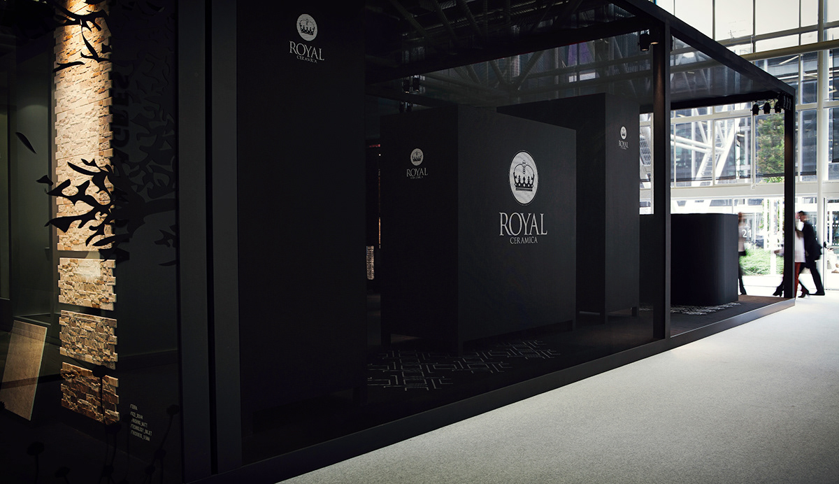 brand identity Retail design showroom black decoration Visual Communication temporary installation