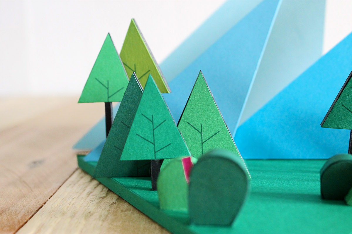 paper toy paper sculpture decor background graphic forest pauline giraud maxence henry Nantes france jouets ultralazer projet Conception handmade