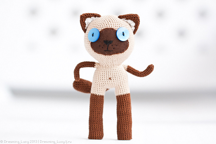 Cat Thai crochet amigurumi toy cute
