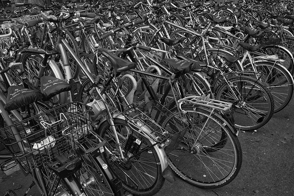 book Bicycle Paris iceland france Switzerland train Street Landscape black and white Leica m9 accordion falls