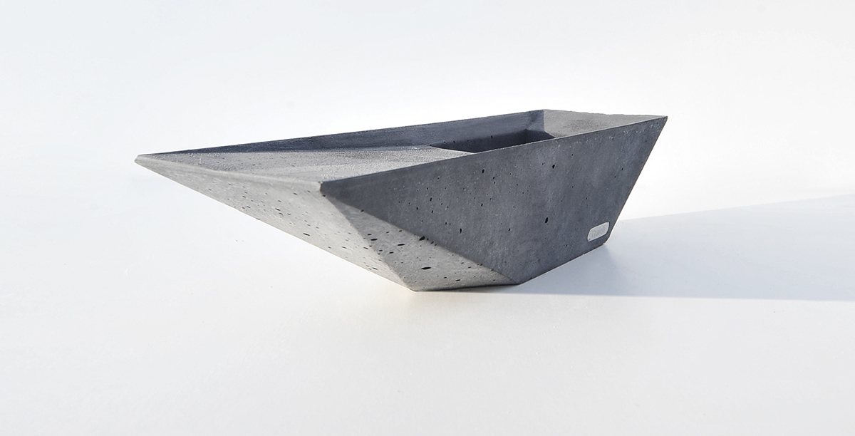 concrete ashtray beton cement gravelli tomas vacek Czech popelnik