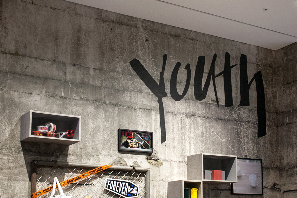 Exhibition  youth DMUSEUM lettering graphic editorial print