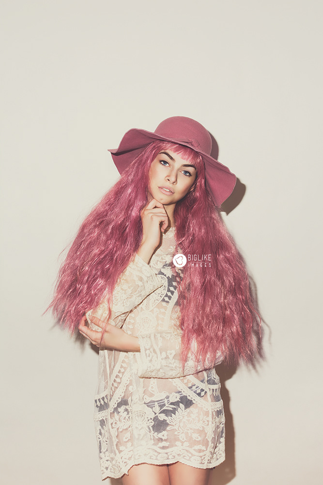 boho vintage bohemian fashionable modern trendy girl woman beauty Beautiful pink clothes Style hippie