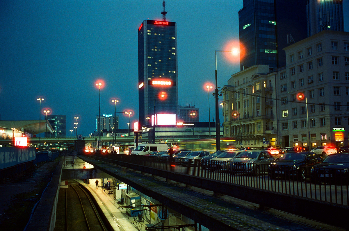 light cinestill 35mm film photography Urban streetphotography analog photography Cinestill 800T nightphotography redlight