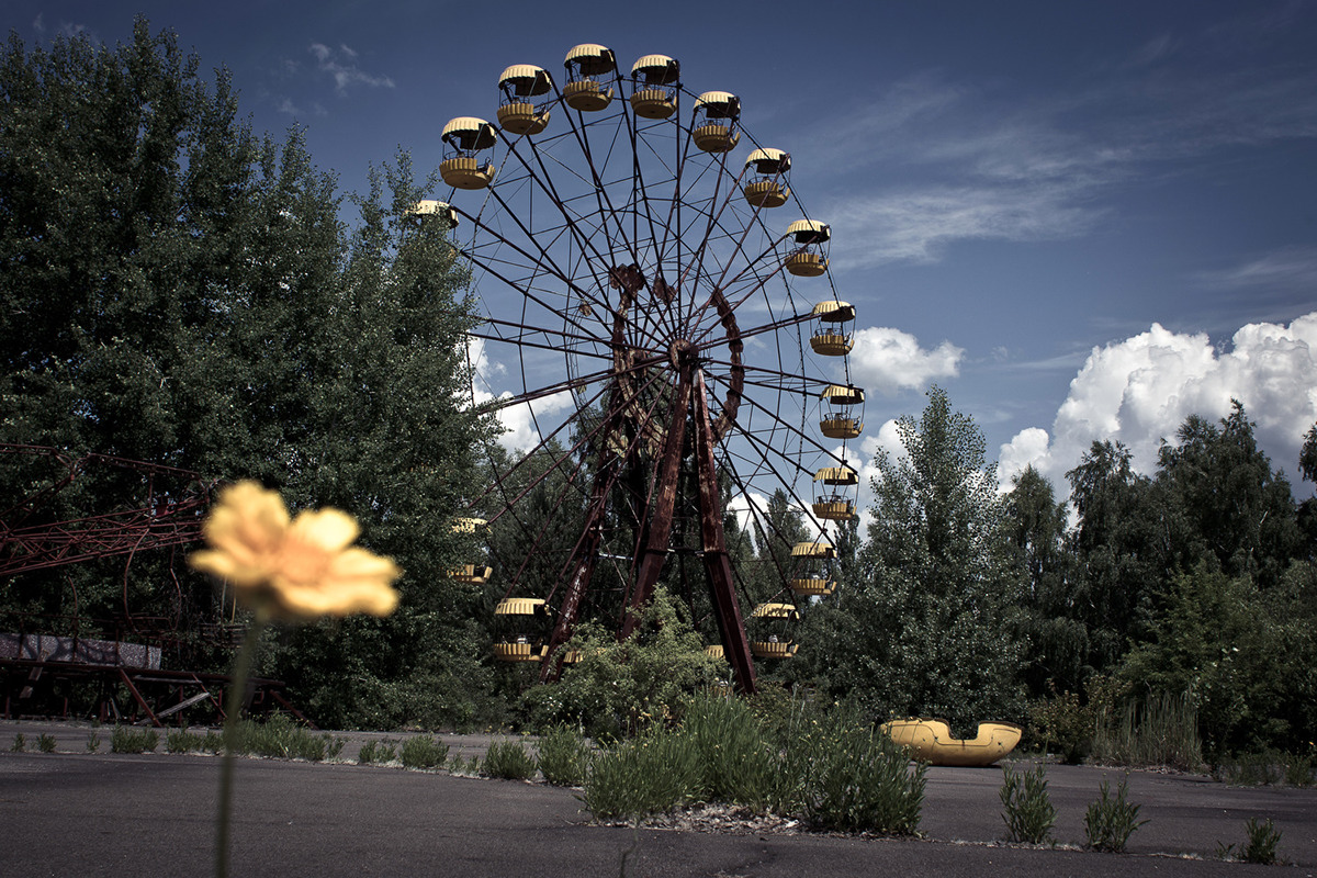 japan  Ukraine  radiation chernobyl Fukushima Plant ghost city radioactive abandoned fallout
