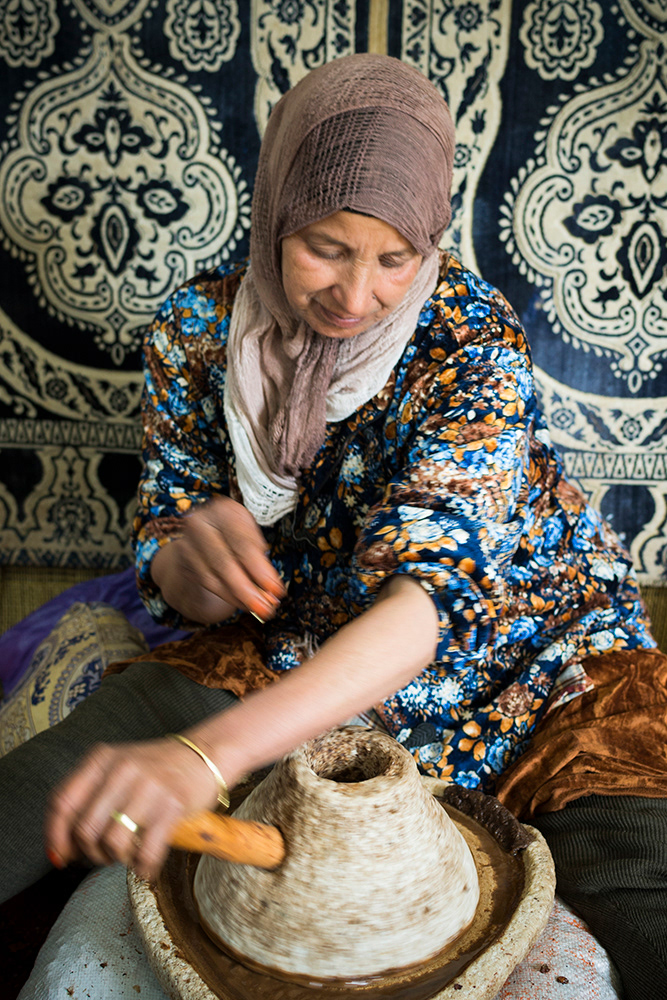 melkan argan organic trees oil cosmetics goats Berber agriculture tradition Arab Women Morocco Wellness desert economic