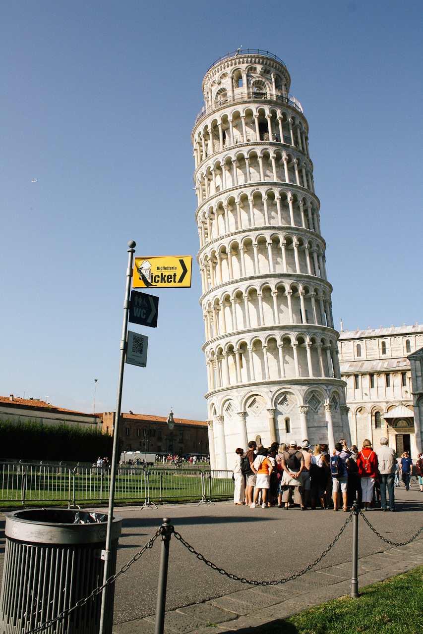 Pisa Italy tourism tourists tower tripping