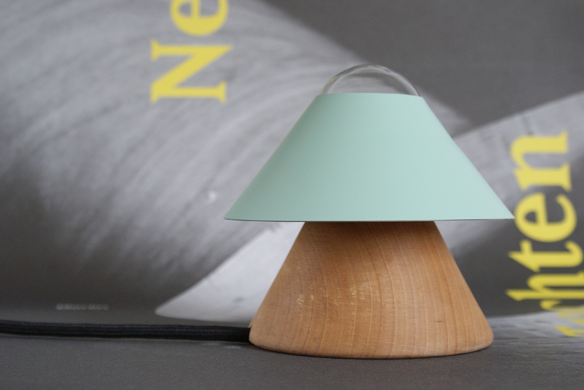 Lamp bulb wood metal mint mintgreen table light small minilamp