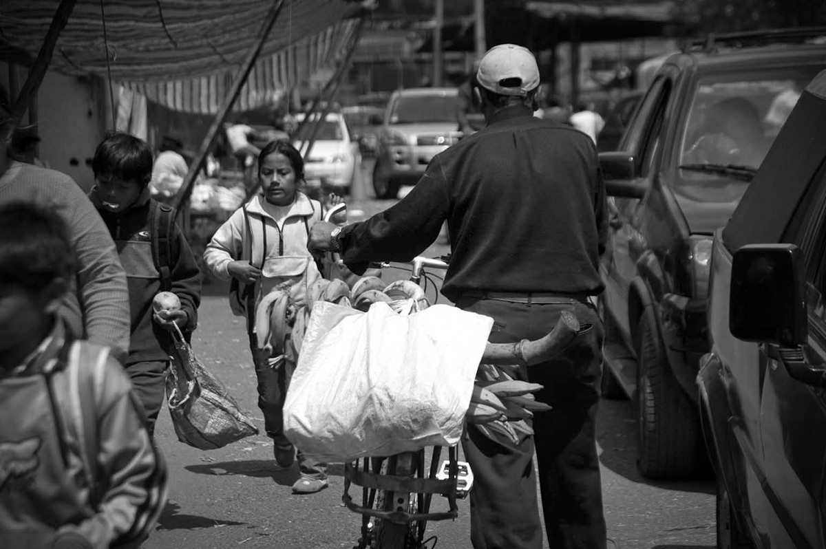 Mercado trabajo pobresa bicicleta Bicycle