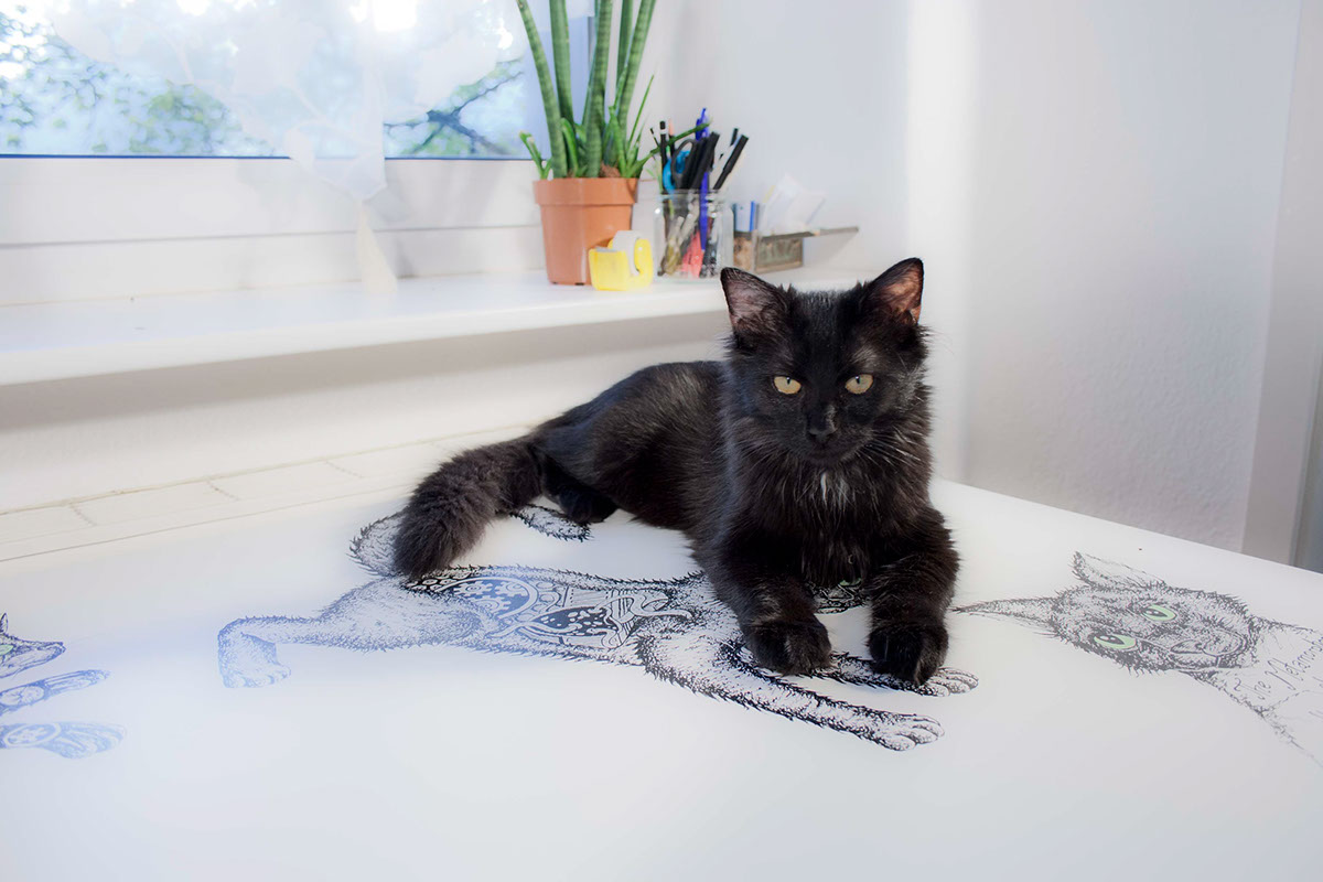 Cat  machine desk drawing Metamorphosis Katze schreibtisch