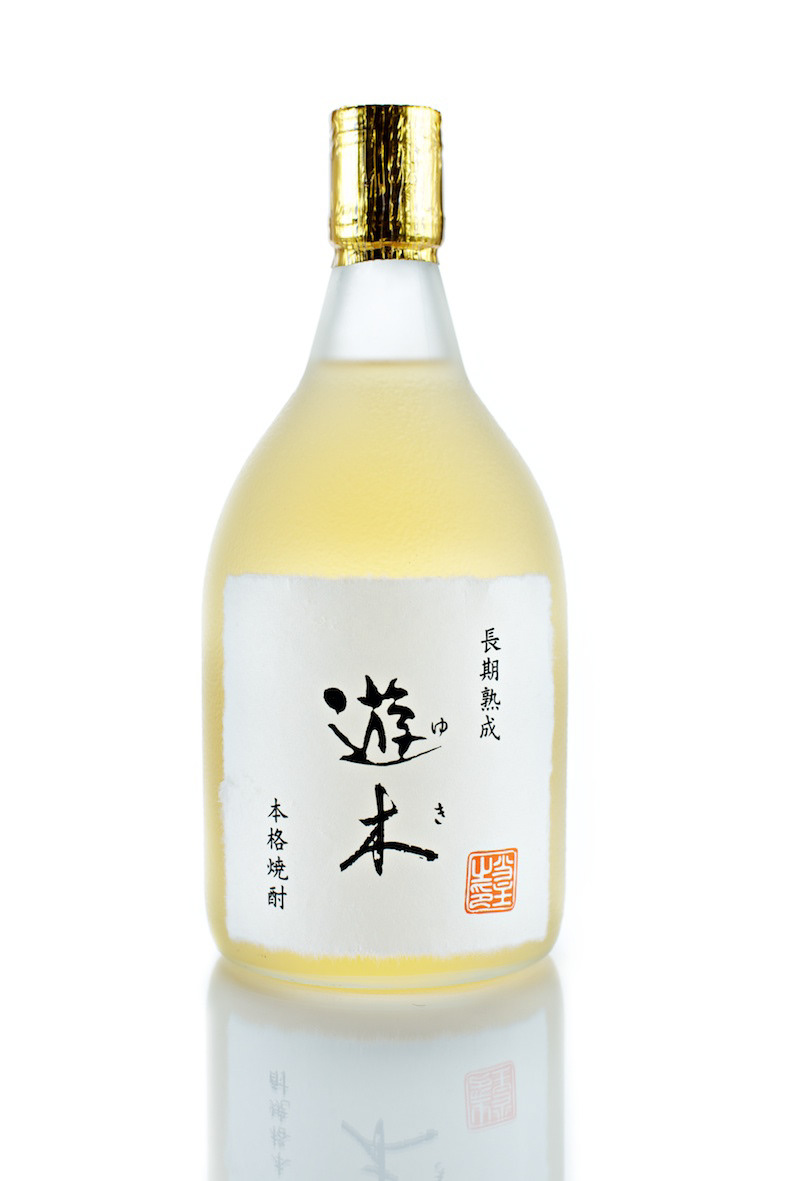 #bottle #sake #cocktail #okku #dubai #drink #white #studio #clean