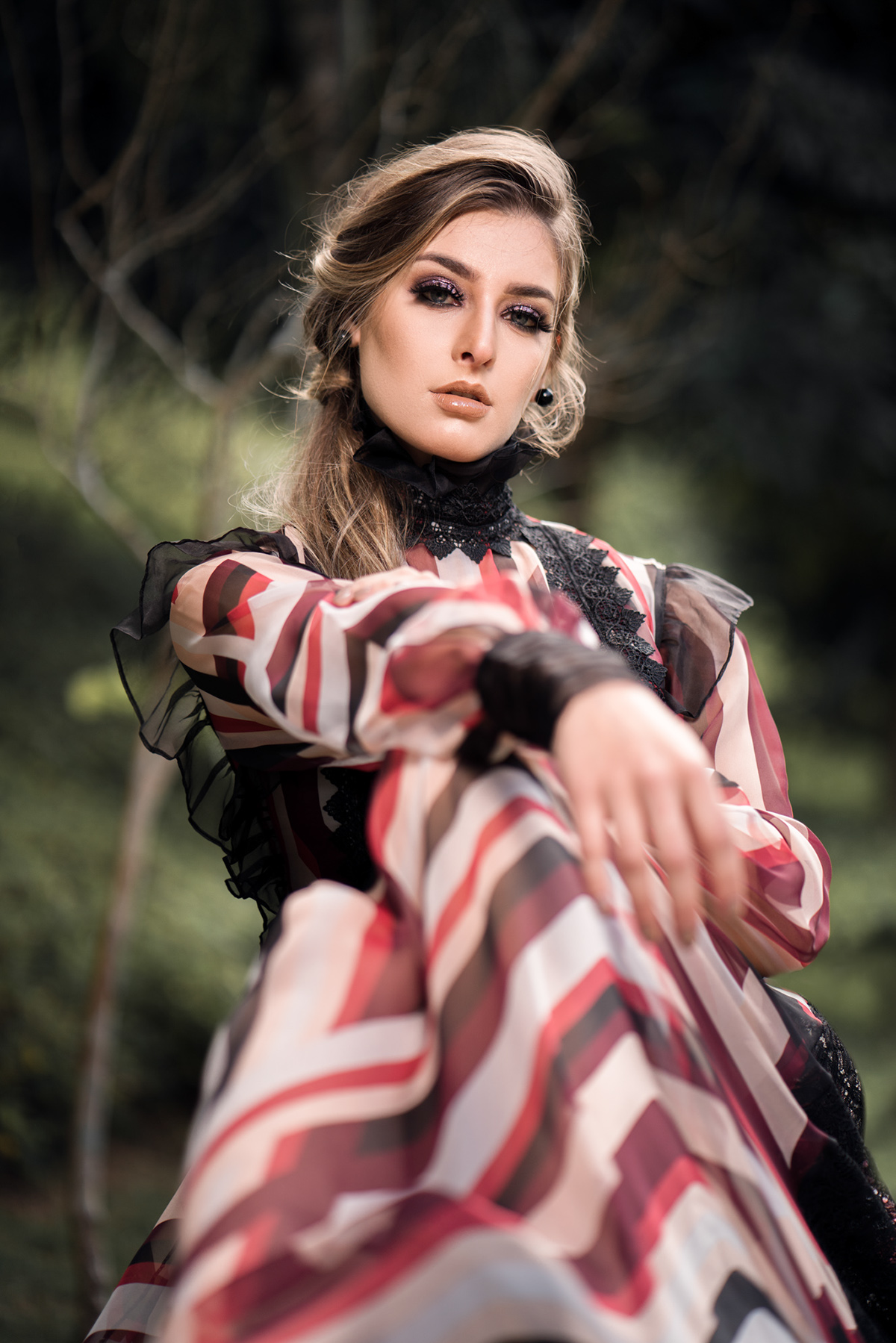 portrait model posing girl dress 85mm sony alpha Zeiss Fashion 