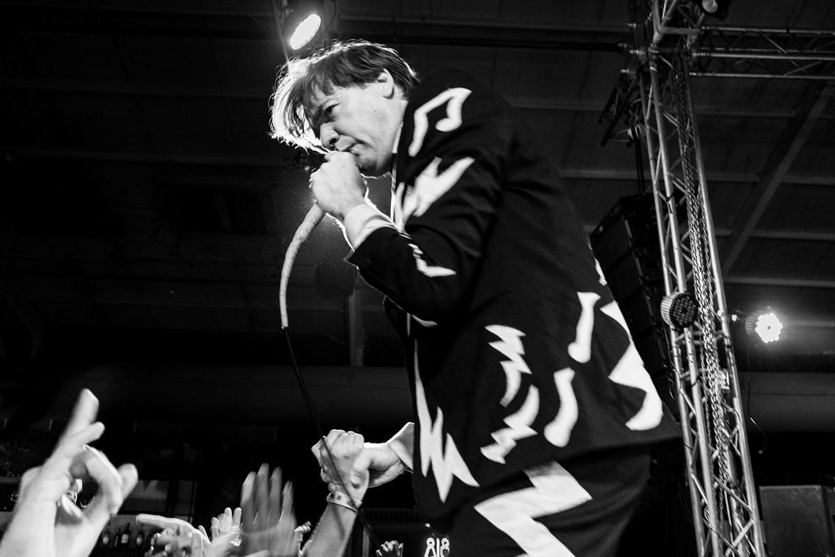 concert Photography  lightroom ricoh gr III black and white live music the hives rock