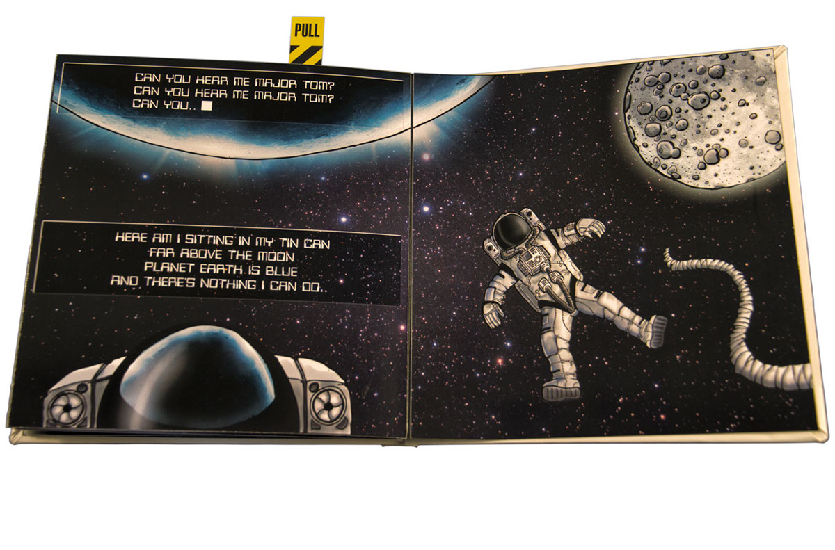 Space Oddity david bowie Space  rocket spaceship astronaut pop-up book Illustrated book book design children's book pop-up Major Tom