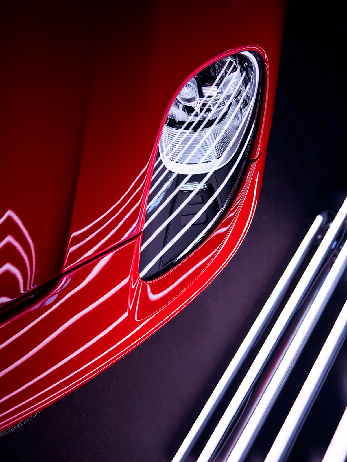 automotive   car Porsche 918 spyder  light warehouse