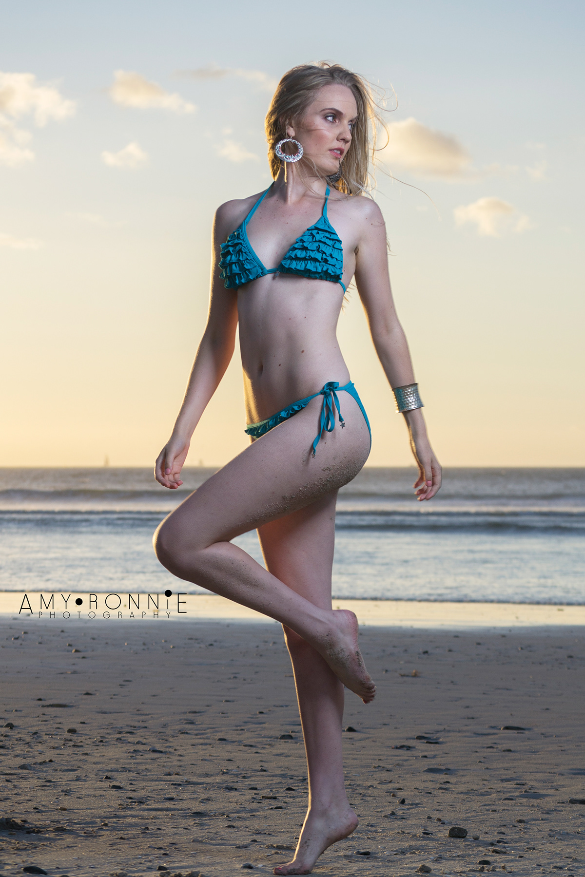 beach bikini sunset models