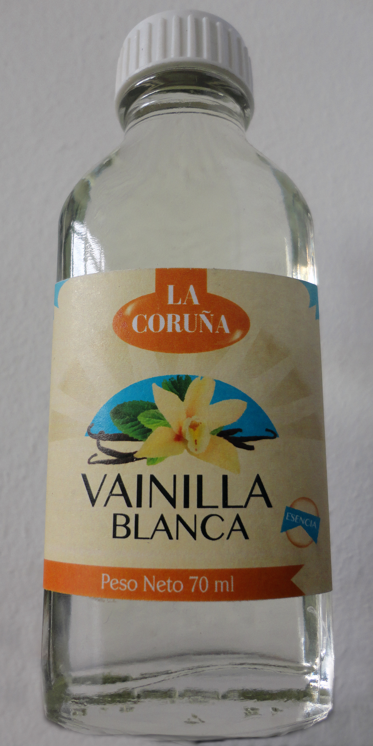 vainilla Vanila Esencia esence Blanca White warm colors colores CALIDOS frasco empaque diseño de