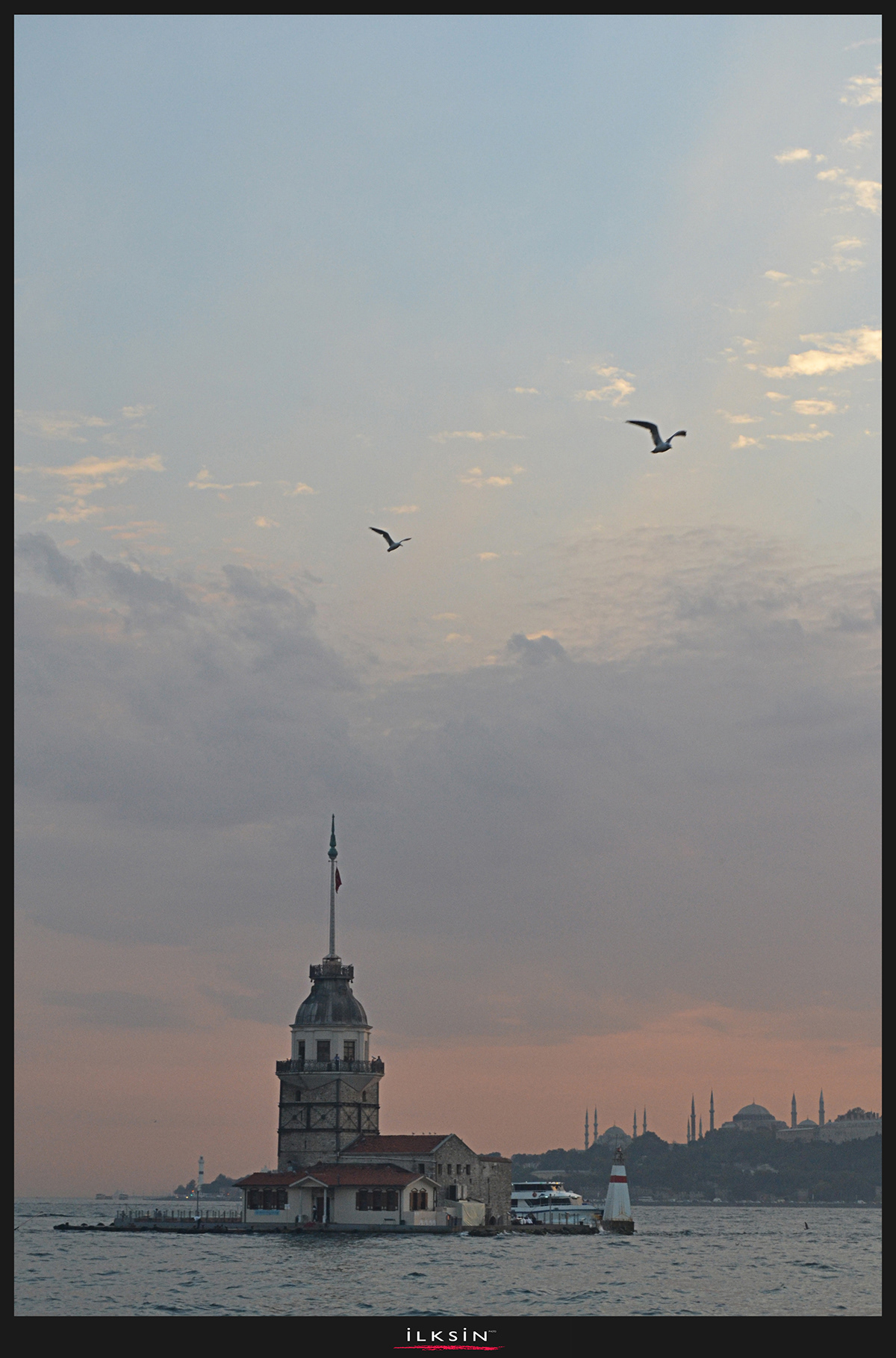 istanbul galata kulesi kız kulesi dolmabahçe sarayı Dolmabahce Palace maiden's tower galata tower sultan ahmet