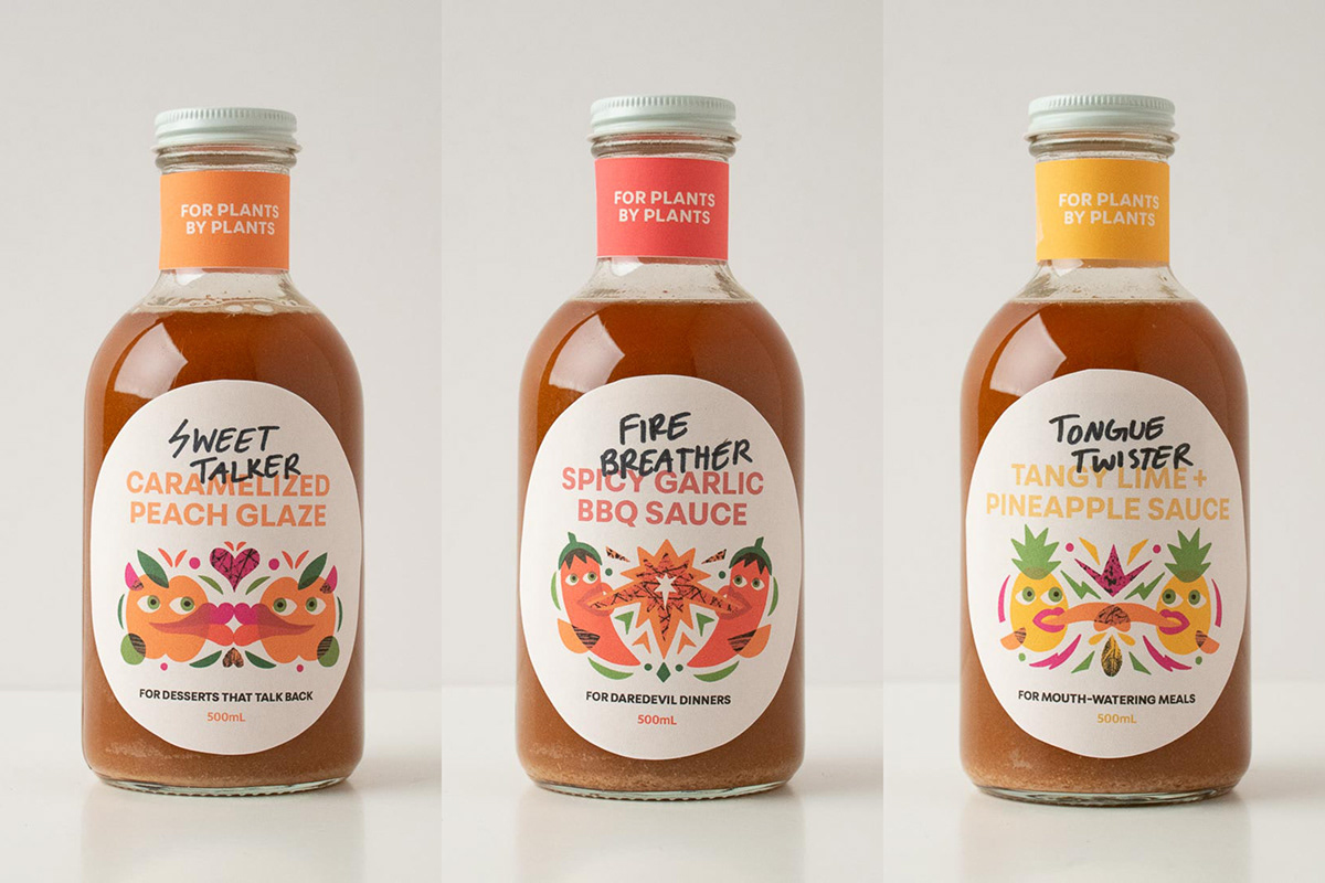 branding  ILLUSTRATION  labels Packaging barbecue Character design  print design  sauce