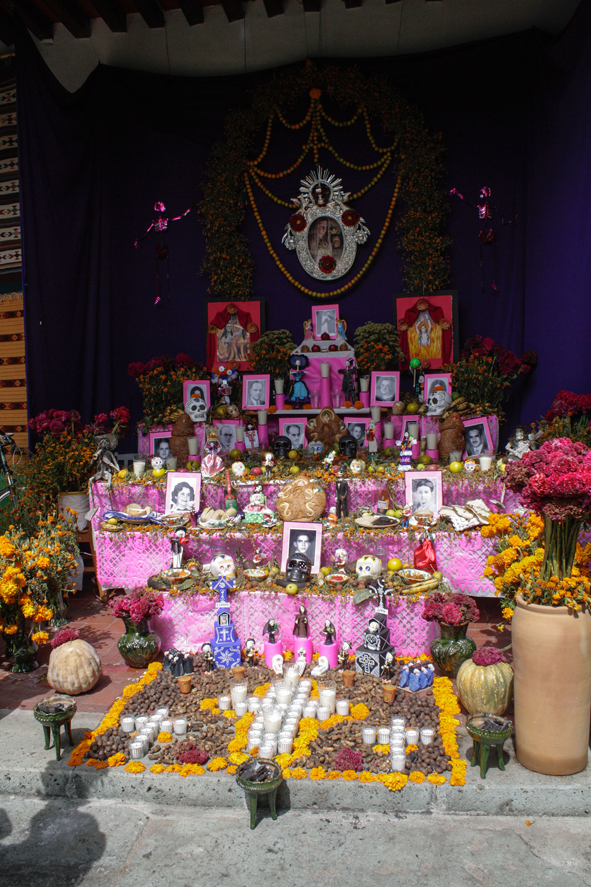 mexico altars Travel