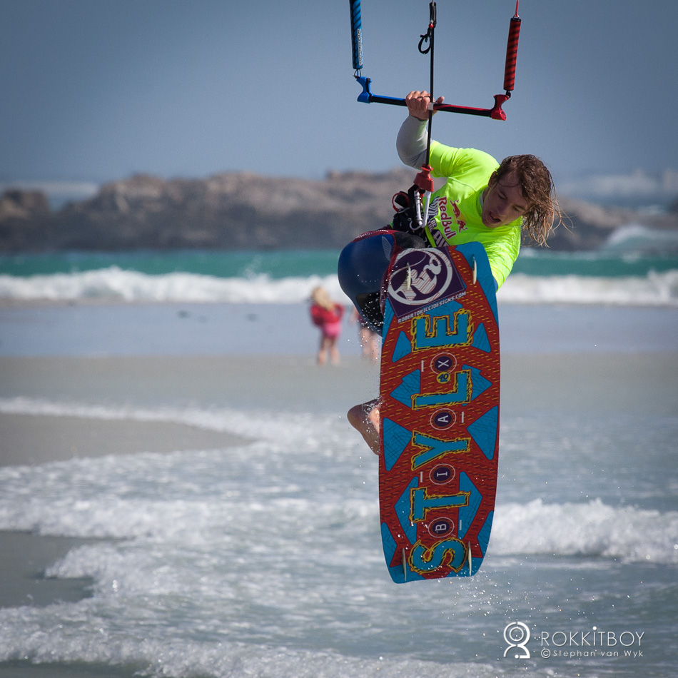 Red Bull kite boarding  extreme sport king of air Surf Big Bay beach Event