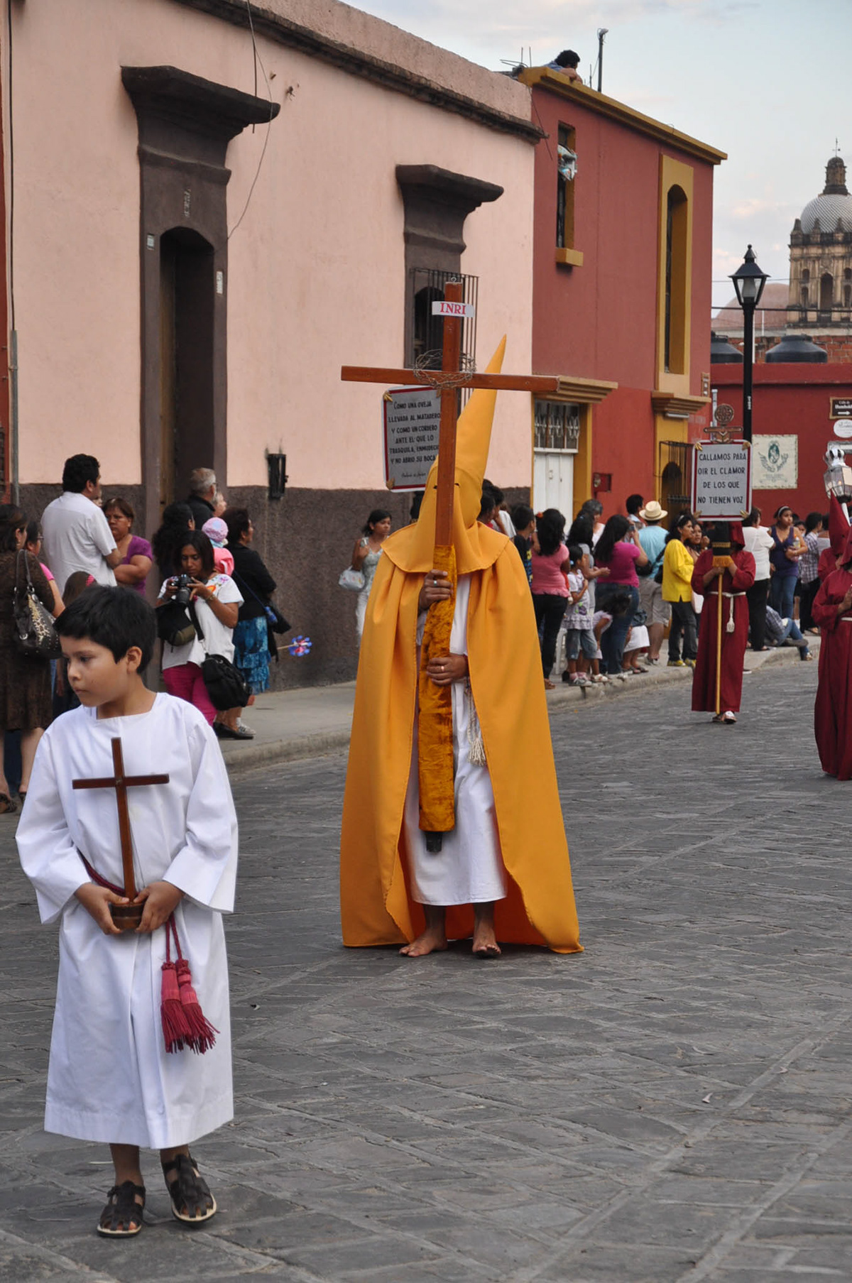 holy week semana santa oaxaca mexico silencio silence Catholic religion culture christ