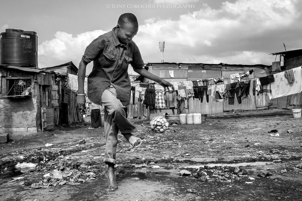 Adobe Portfolio beauty in hell tony corocher africa Black&white Documentary  Aid slum kenya Humanitarian