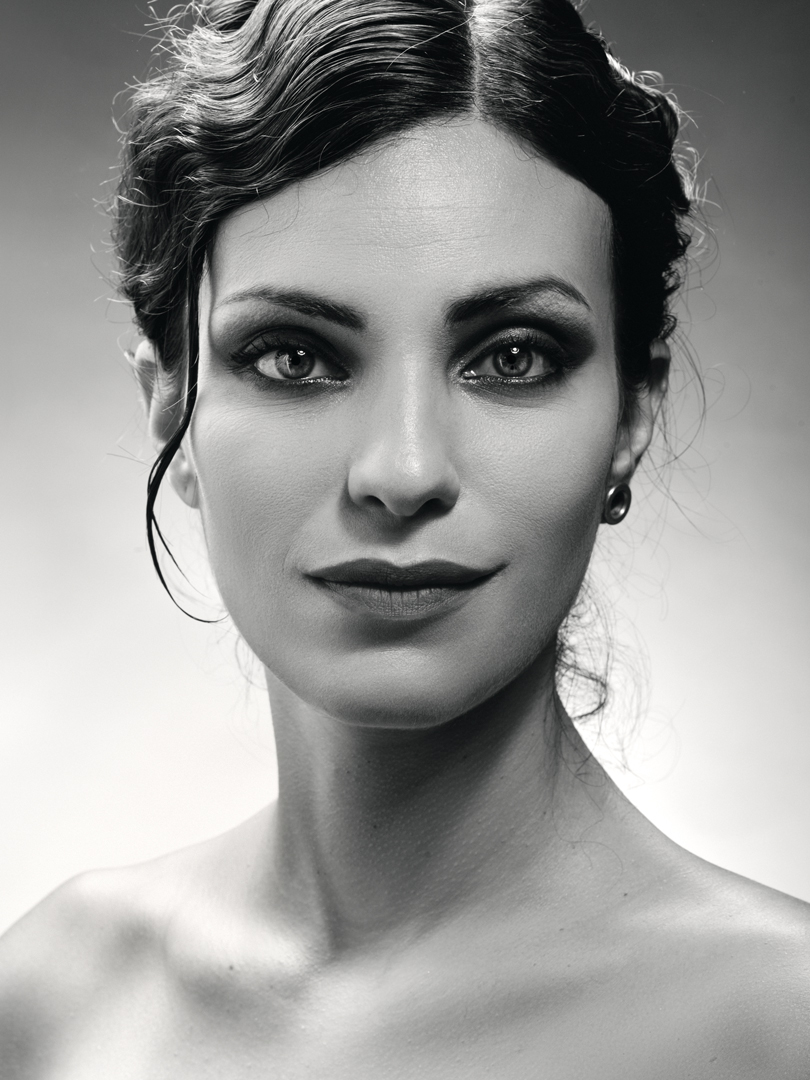 Adobe Portfolio MKUP charleston girl Natural Beauty smoke Perfect Skin amazing eyes actress portrait girl nextdoor