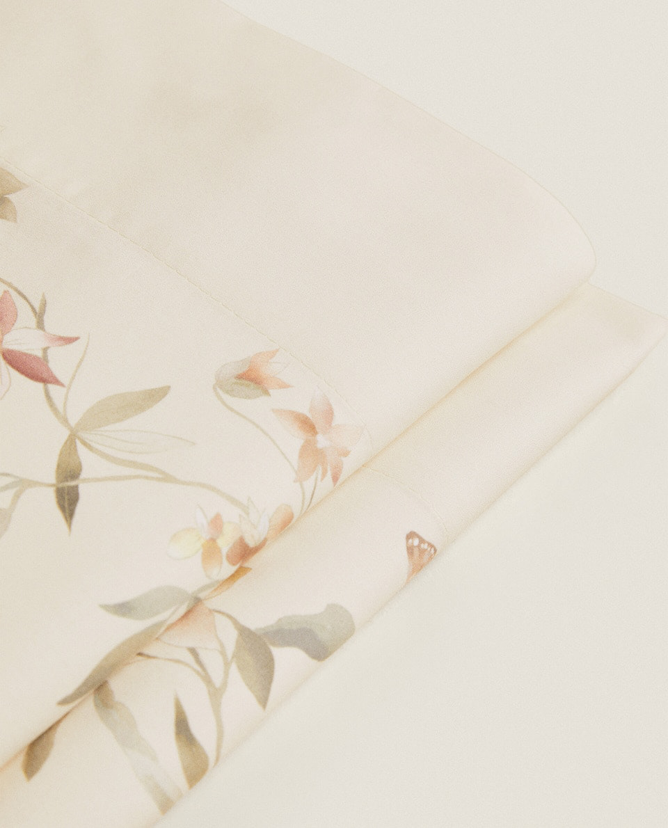 Digital Art  Diseño Textil floral Flowers ilustracion print textile design  VICENTE BELTRA ZARA HOME