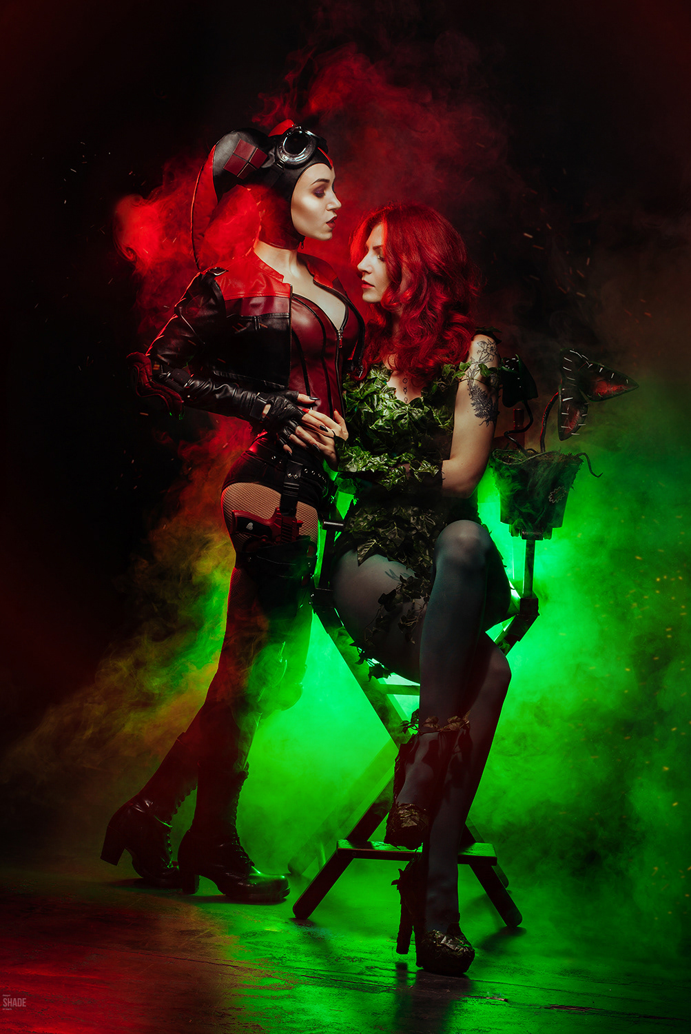 Poison ivy cosplay and harley quinn 10 Poison