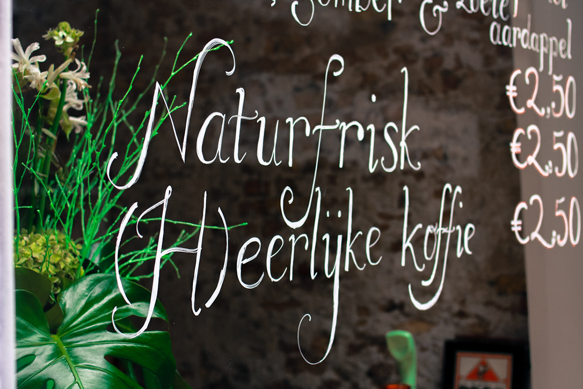 lettering Script Window glass store front Soup Alkmaar