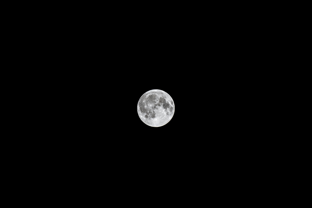 SKY celestial moon full moon chemtrails