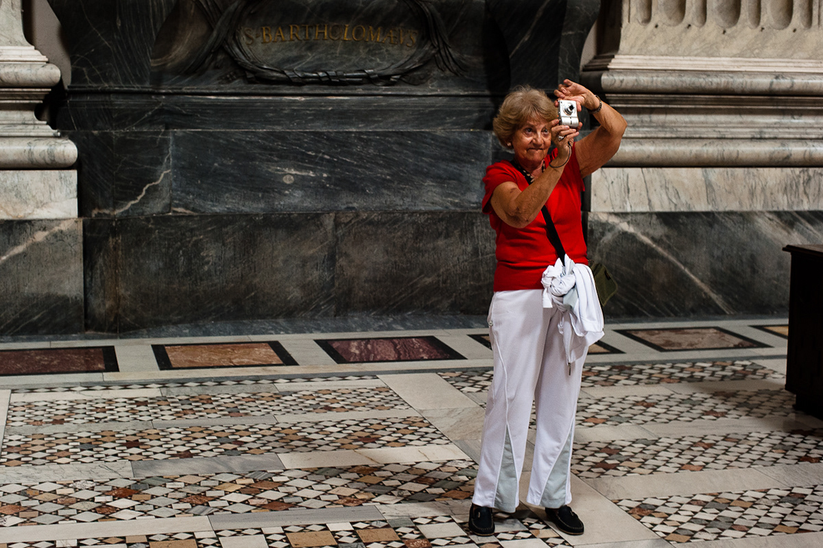 street photography Rome Italy photo trip tourists Guide art candid