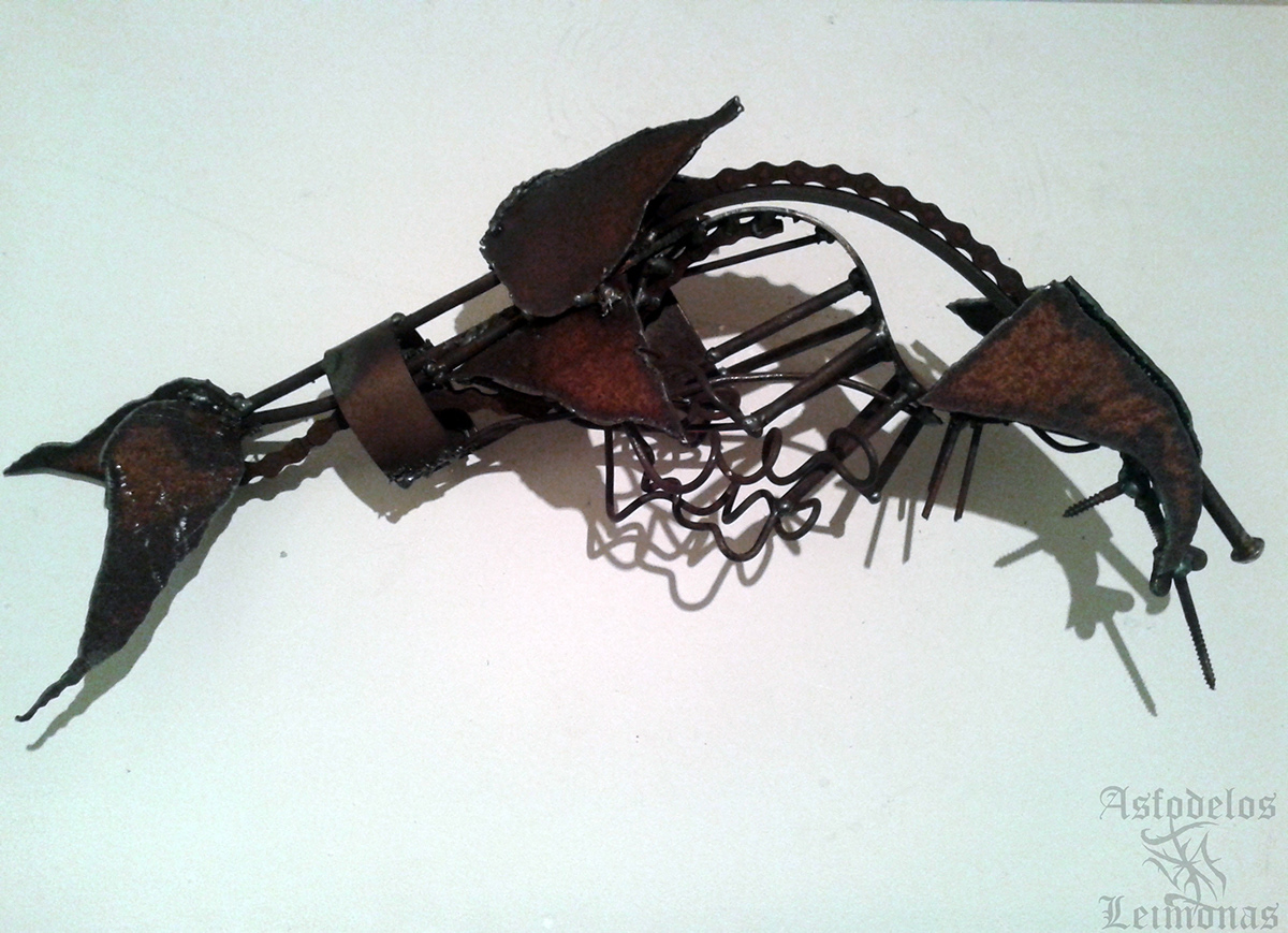 sculptures metal welding fish chicken wire rusty mechanical figures industrial biomechanical monument Finearts