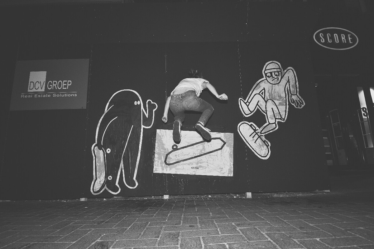 streetart 2n4sv amsterdam paste up skateboard kickflip