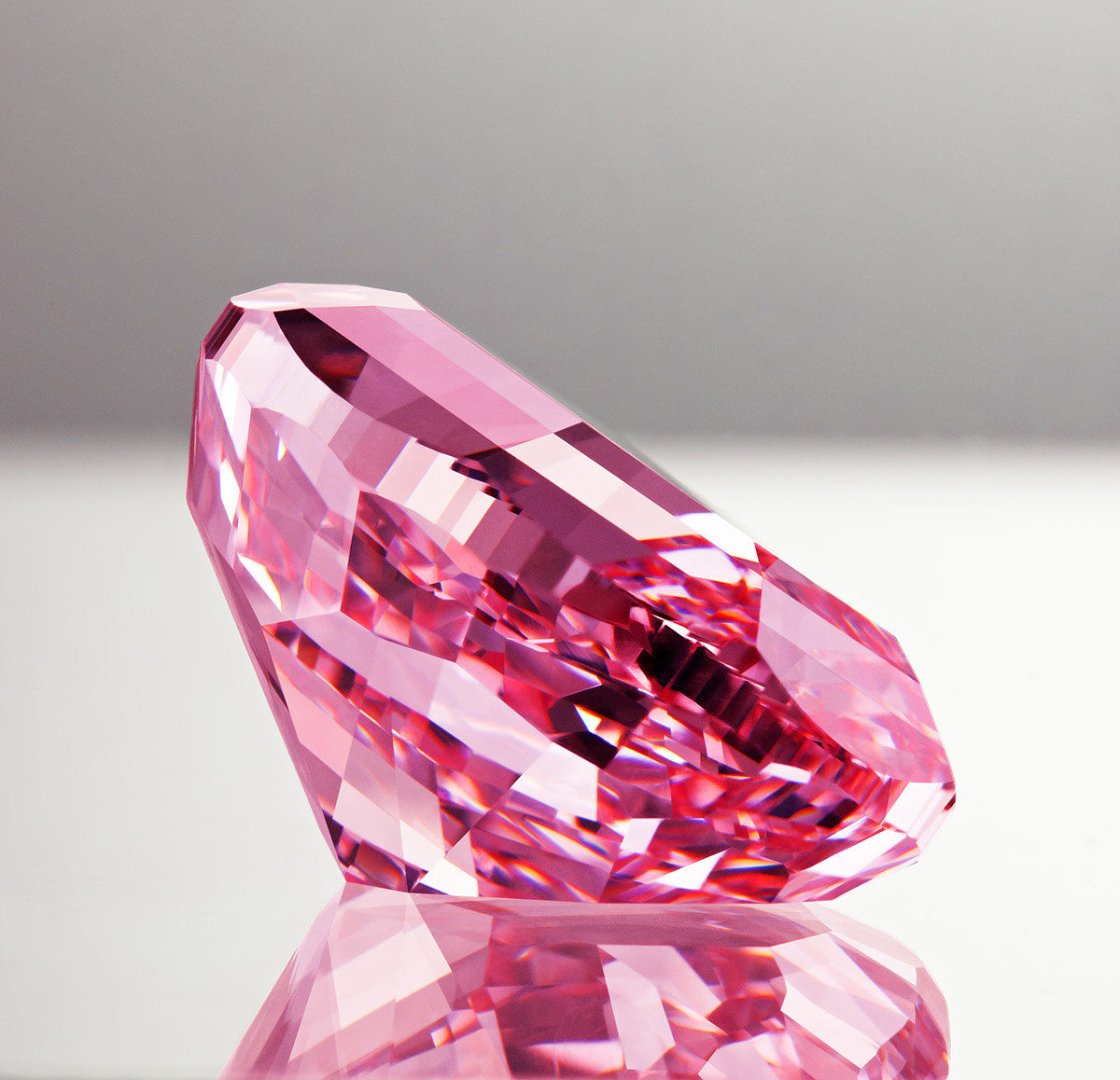 The &amp;quot;Pink Star&amp;quot; Diamond on Behance