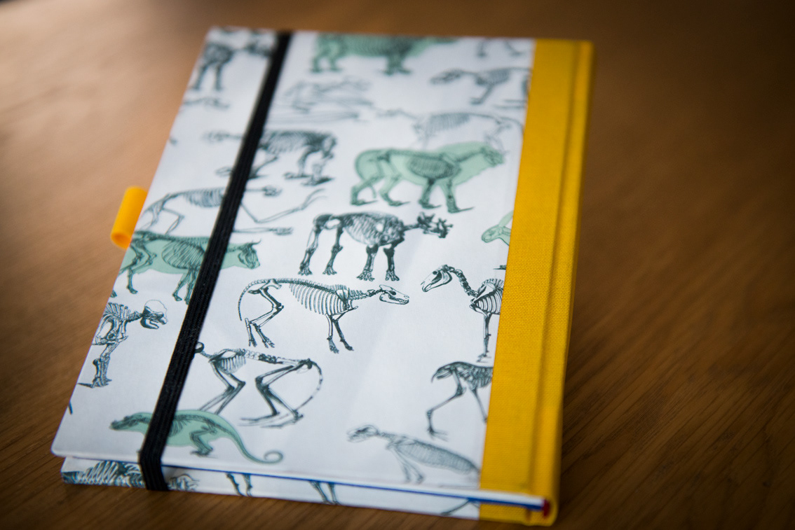 Bookbinding video studio bookmaking sketchbook notebook paper reluire Tel Aviv craft handmade
