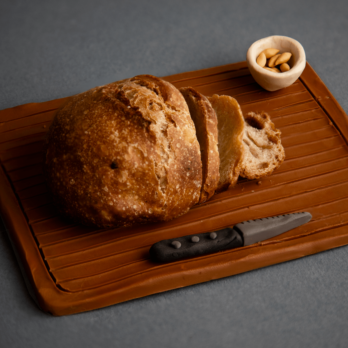 baking bread characterdesign clay craft Food  ILLUSTRATION  photopgraphy Plasticine sourdough