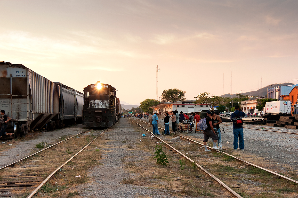 train migration migrants arriaga mexico Southamerica south america Travel chiapas tapachula border Frontier mareas migratorias