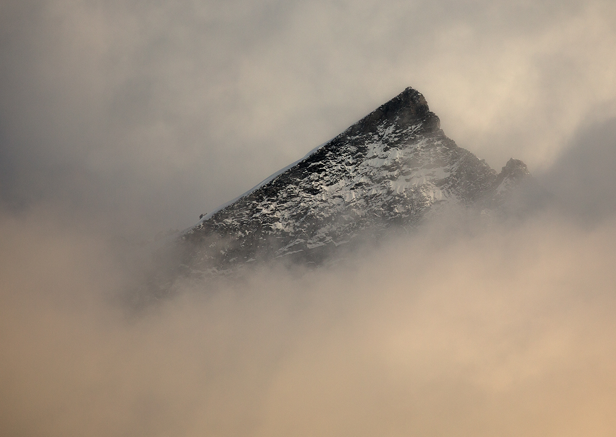 rudolfshutte highttauren Alpen mountains Landscape clouds top color water austria