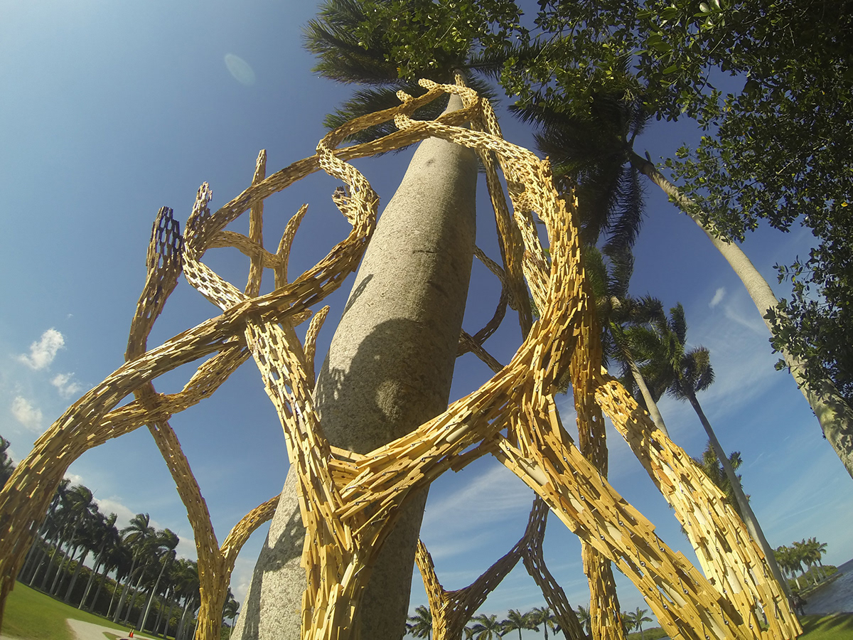 Gerry Stecca stecca sculpture installation clothespins clothespegs miami deering estate gerrystecca.com