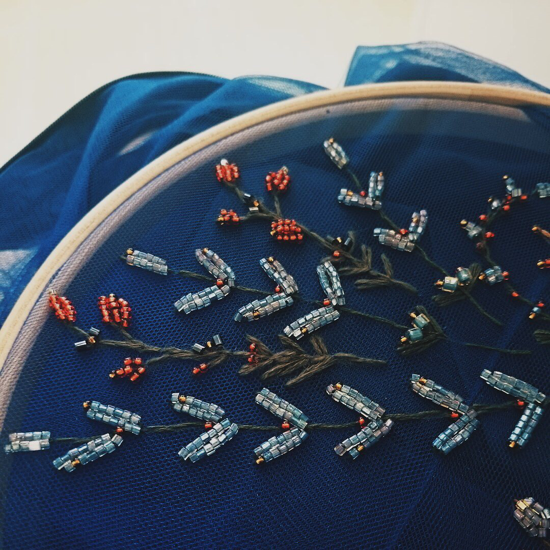 Embroidery dress beads plants birds