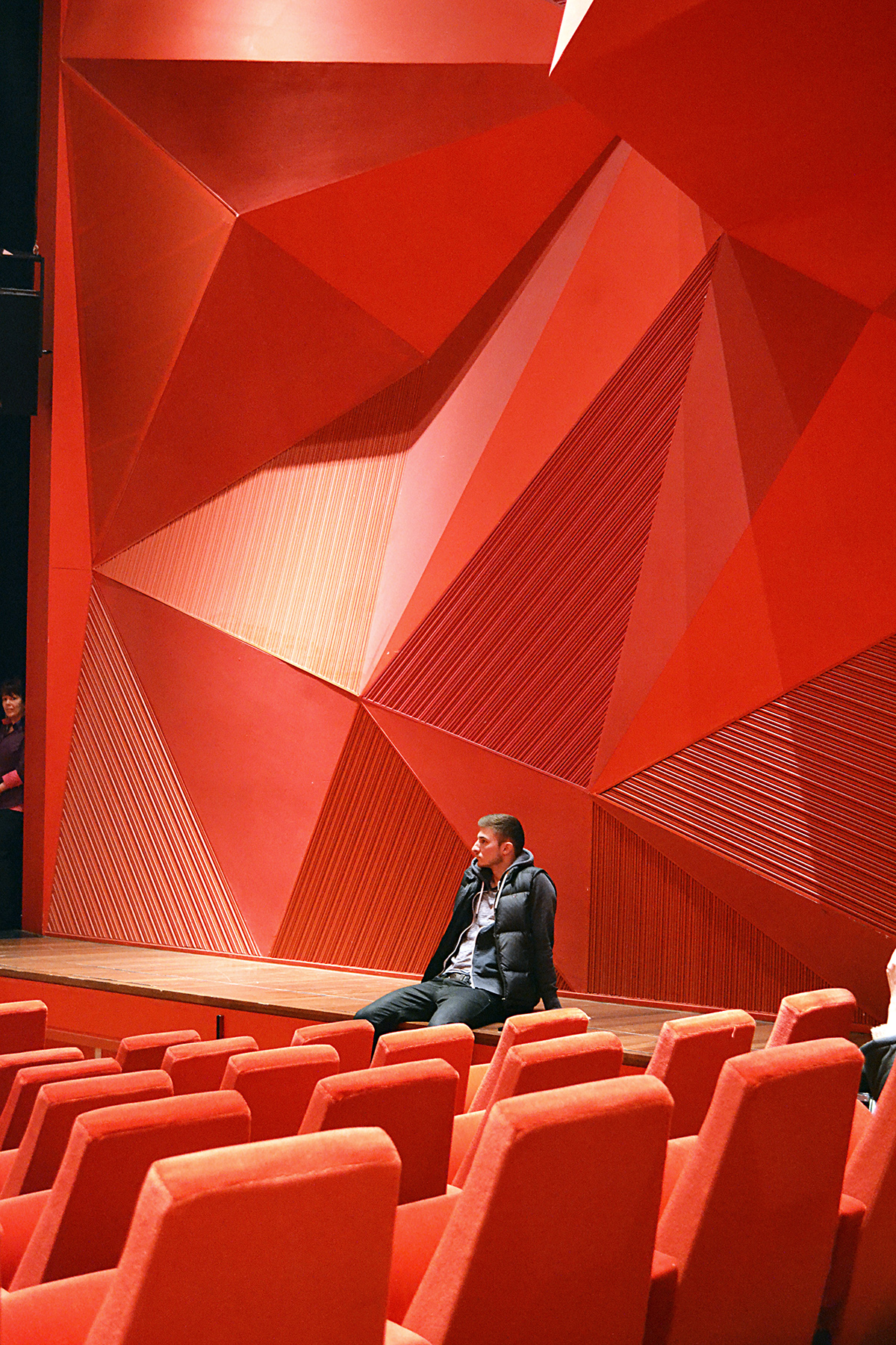 Cinema red Netherlands Lelystad un studio Theatre congress centre agora